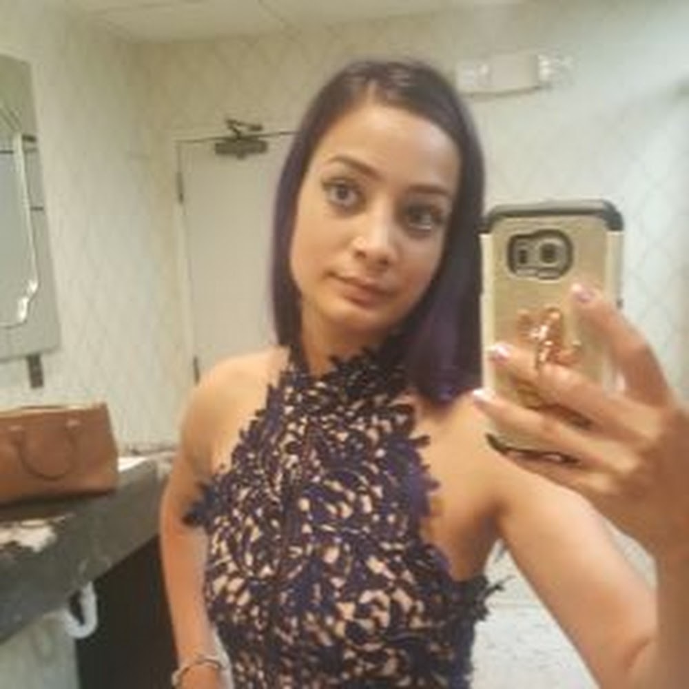 Meet your Posher, Sharmila